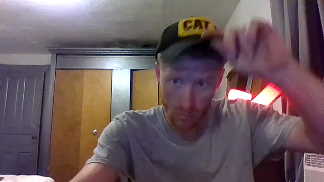Chatroom XXX en direct de Suspicious1738