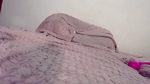 Luckyalice_4u – Naživo XXX chat