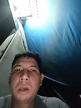 Živý XXX chat Champiru