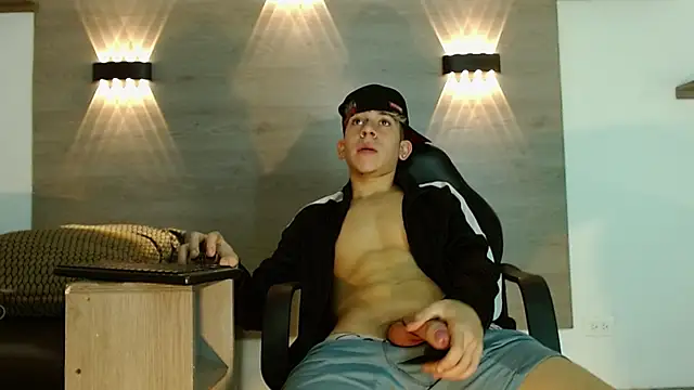 Gaeliitto Live XXX Chat
