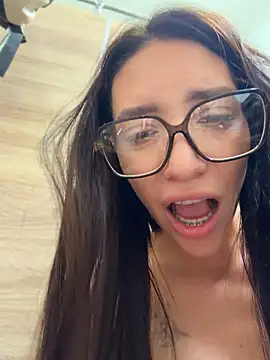 BallerinaCappuccino_'s Live Chat Room