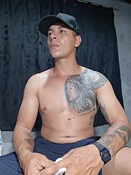 Andrezzz69 Chat XXX in diretta