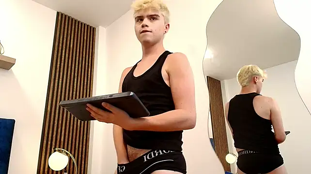 Chat XXX Live Ian_Stone