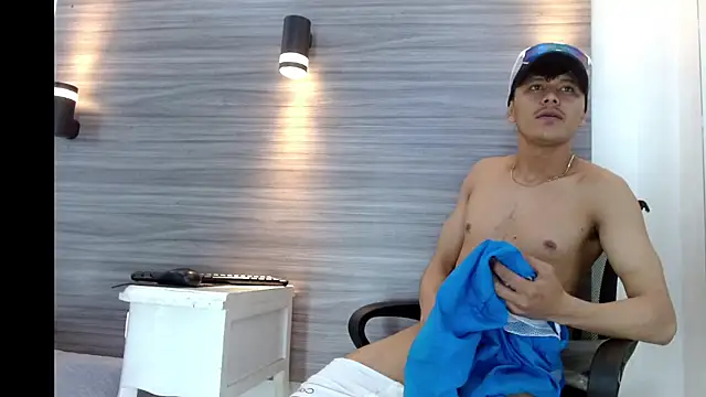 DanteSeth Live XXX-chat