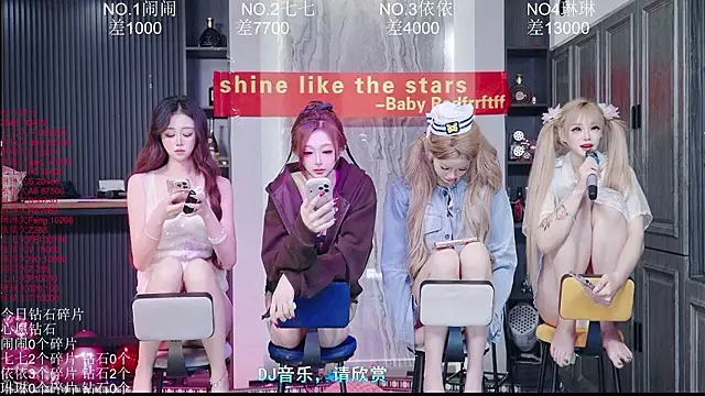 98K_001 Show Webcam
