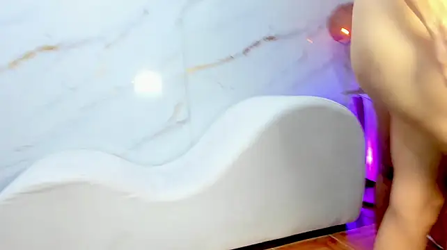 AmazingOrgasm 即時 XXX 聊天