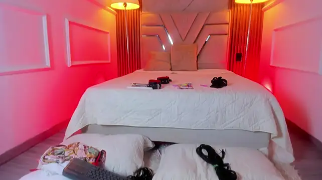 Онлайн чат XXX ZayraVesper