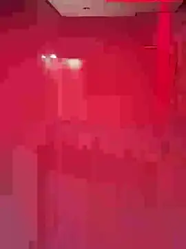 Motherbigbus' Live XXX Chat