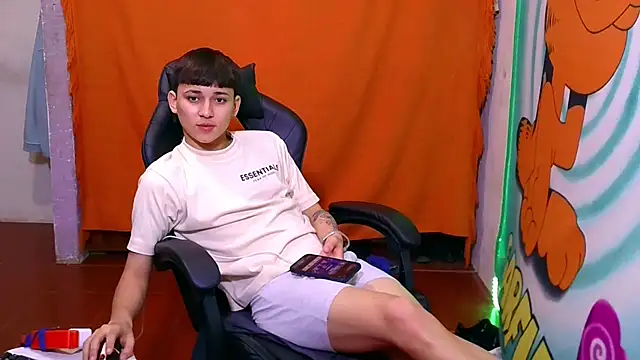 Chat XXX en directo de Artursmith