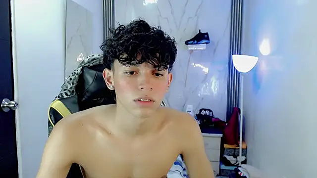 Živý XXX chat FUNNY_DICK_