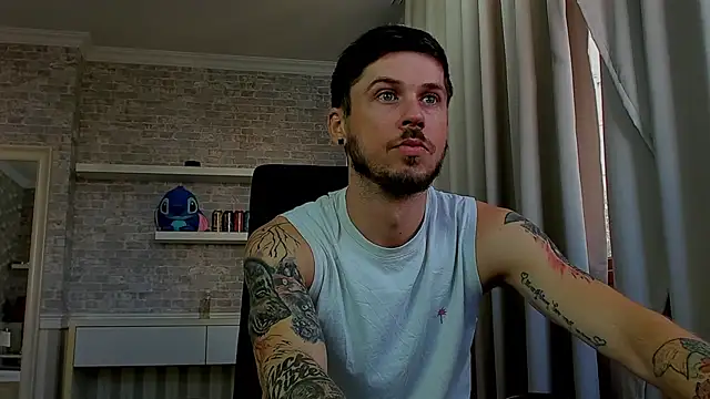JonahShaw Chat XXX live