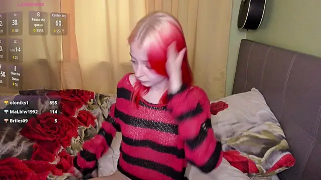 PetiteLia_ Live XXX-chat