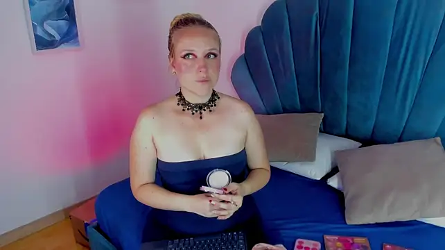 แชท XXX สดของ EmilySumer