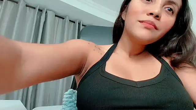 Chat XXX ao vivo de Paulina_Mirren