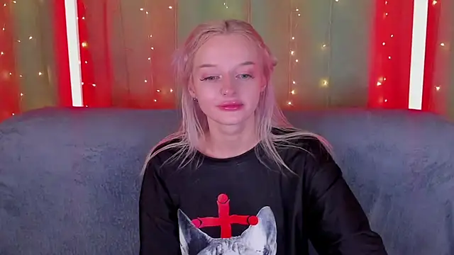 AlessaKiss' Live XXX Chat