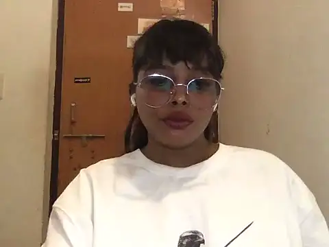raveena_hotのライブXXXチャット