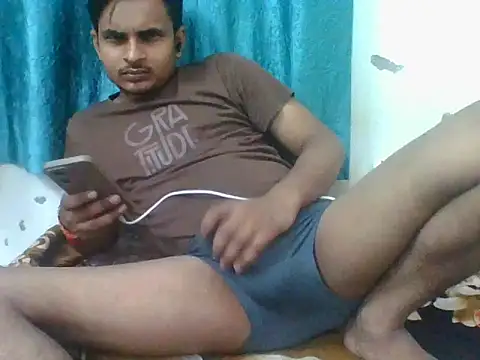 Sumit_LkO Live XXX-Chat