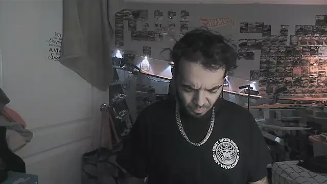 Chat +18 de PRBoricua787 ao vivo