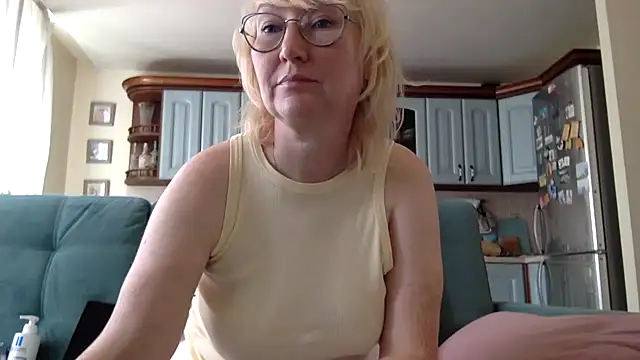 Онлайн чат XXX Zeyona