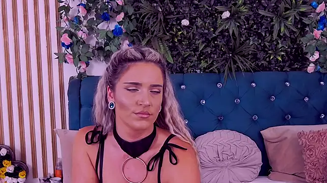 CherryMuse_ Chat XXX in diretta