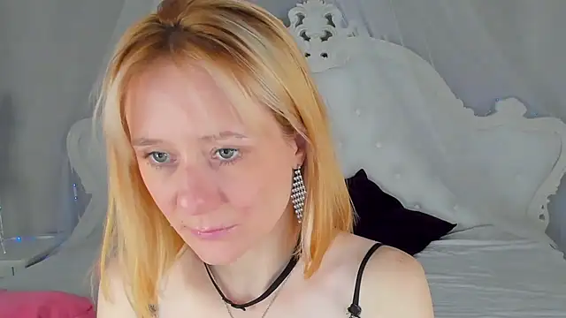 NikaBond – Live XXX-chat