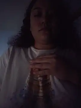 honeeyyy_pot's Live XXX Chat