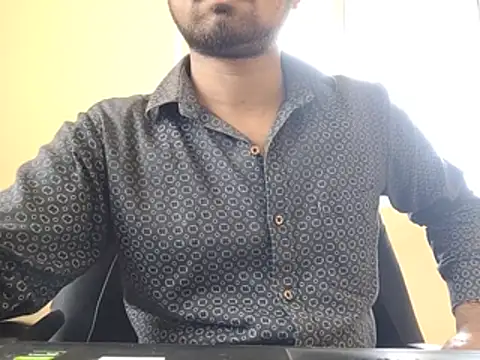 Ishaan_India Live XXX-Chat