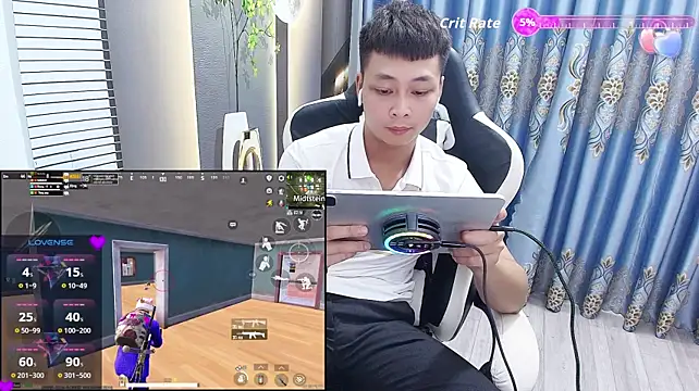 Chat XXX en directo de Naughty___asian