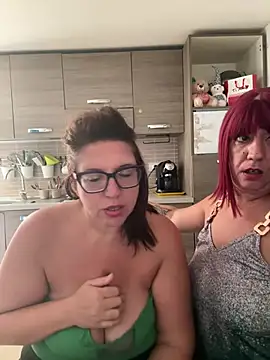 Show Webcam de SinfulMarkedQueens