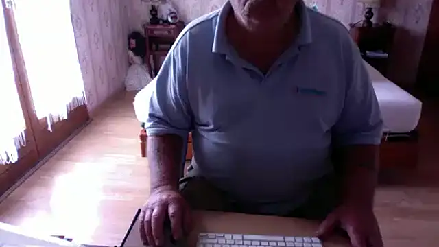Show modela bacanale72 na web-kameri
