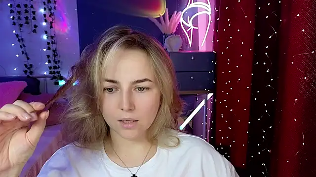 Mira_Mermayd Adlı Modelin Canlı XXX Sohbeti