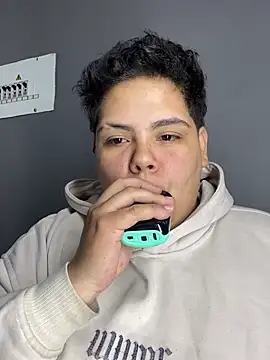 Hailey_Curvy's Live XXX Chat
