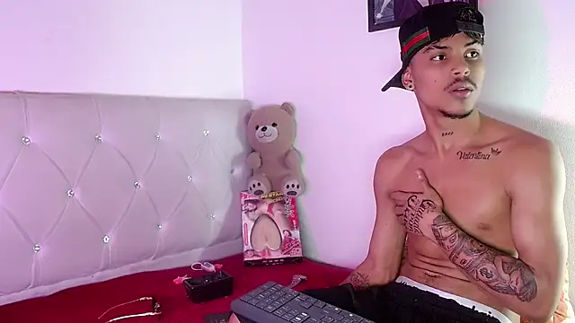 Chat +18 de Angel_foxc13 ao vivo