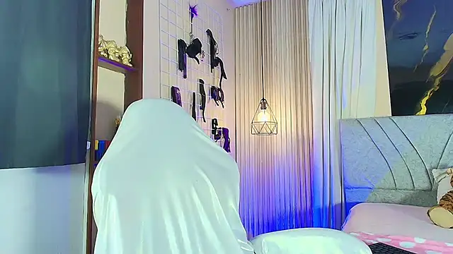 cococumps Adlı Modelin Canlı XXX Sohbeti