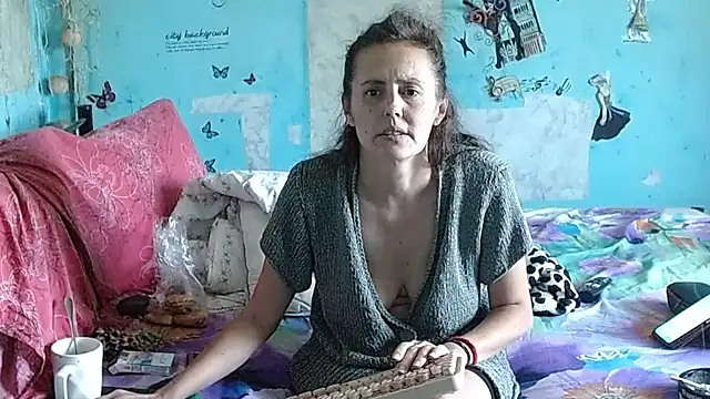 brighteyes77: απευθείας συνομιλία ΧΧΧ