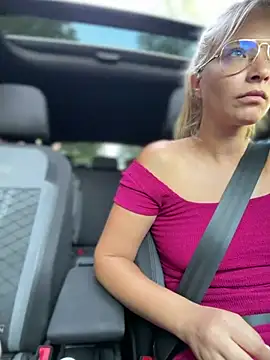 AnastasiaAniess Adlı Modelin Canlı XXX Sohbeti