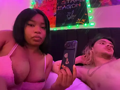 Chatroom XXX en direct de venusfairys