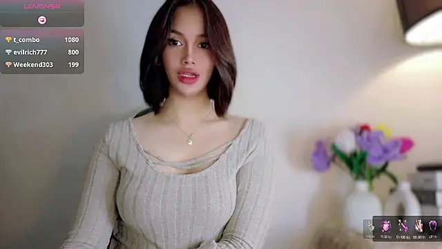 دردشة Anna_HollyDoll الجنسية المباشرة