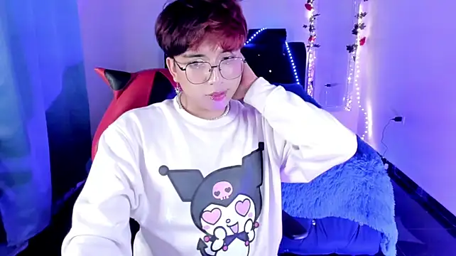 AnggelONfiree's Live XXX Chat