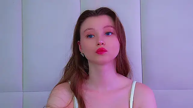KeiraAsti – webcam-show