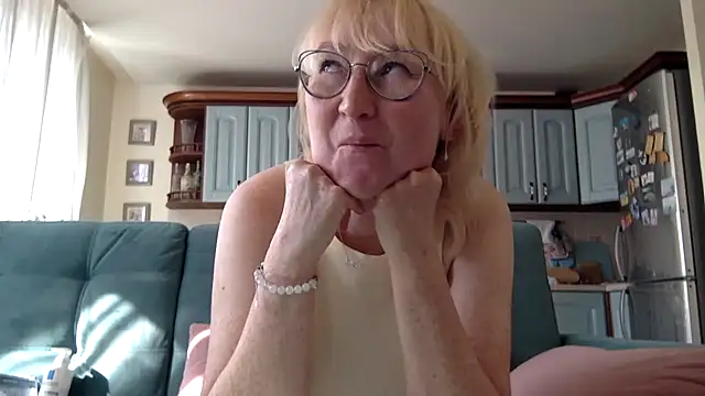 Zeyona Live XXX-Chat