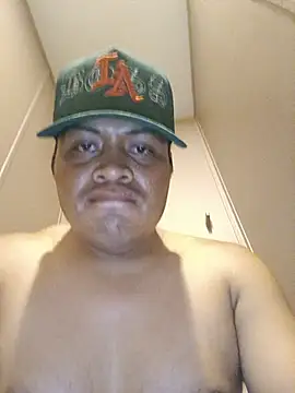 FragileKey31's Live XXX Chat