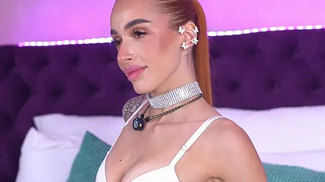 دردشة MarissaFox الجنسية المباشرة
