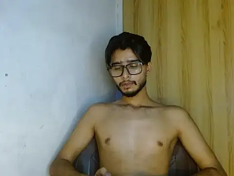 Chat +18 de CoralN ao vivo