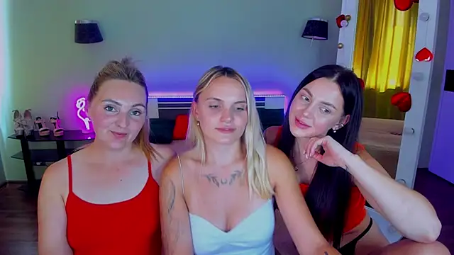 MagicEyess Chat XXX in diretta