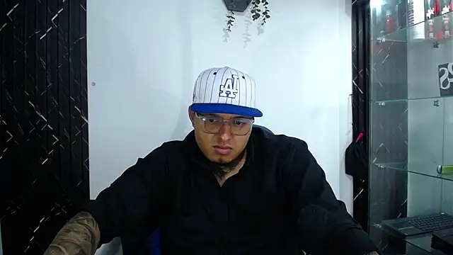 Duke_DarkBoy99 Chat XXX live