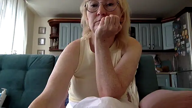 Zeyona's Live XXX Chat