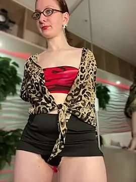 XXX chat uživo modela NoirMuse-