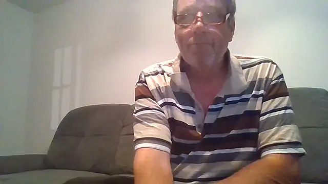 herry150 Chat XXX live
