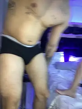 azraelsexyhot Adlı Modelin Canlı XXX Sohbeti